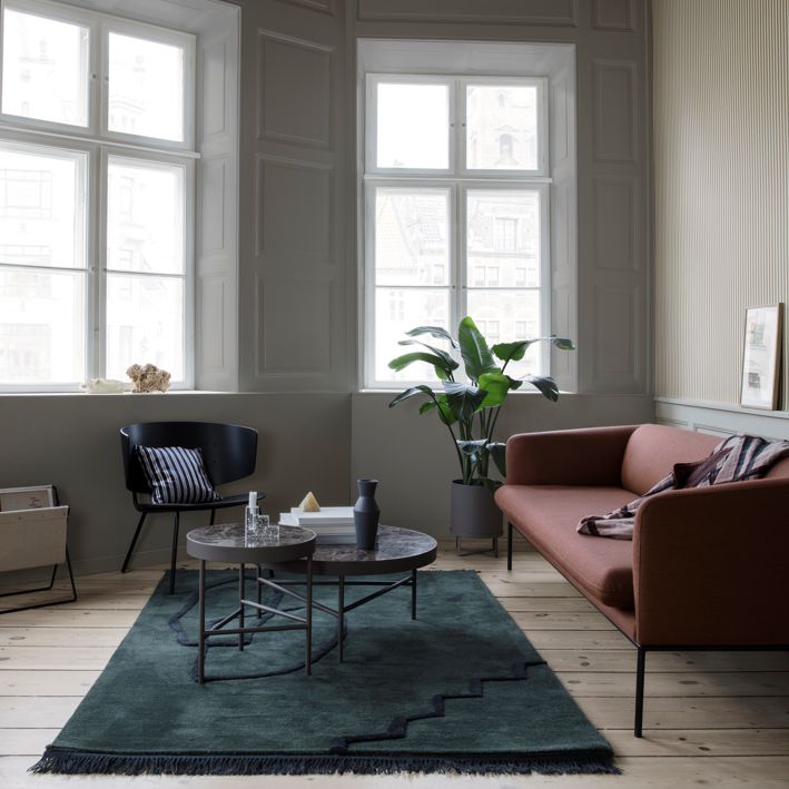 Ferm Living MARBLE -pöytä