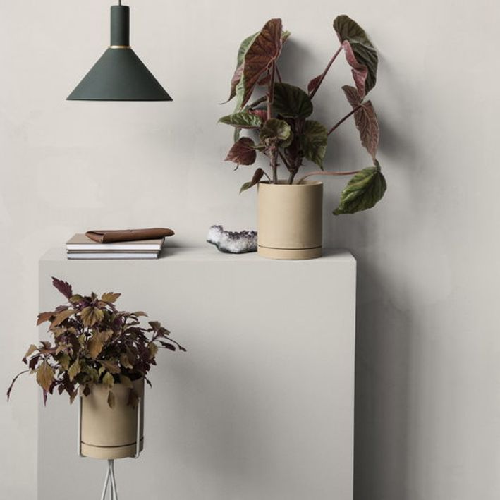 Ferm Living PLANT STAND -kukkaruukkuteline