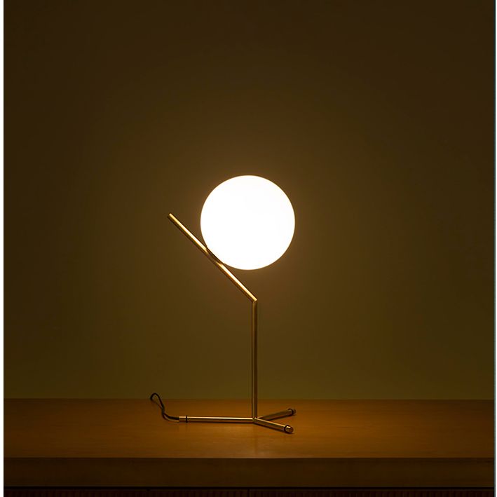 Flos IC T1 HIGH -pöytävalaisin
