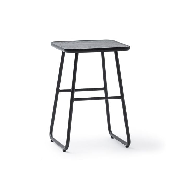 Jensen ADD ON FLOOR -yöpöytä