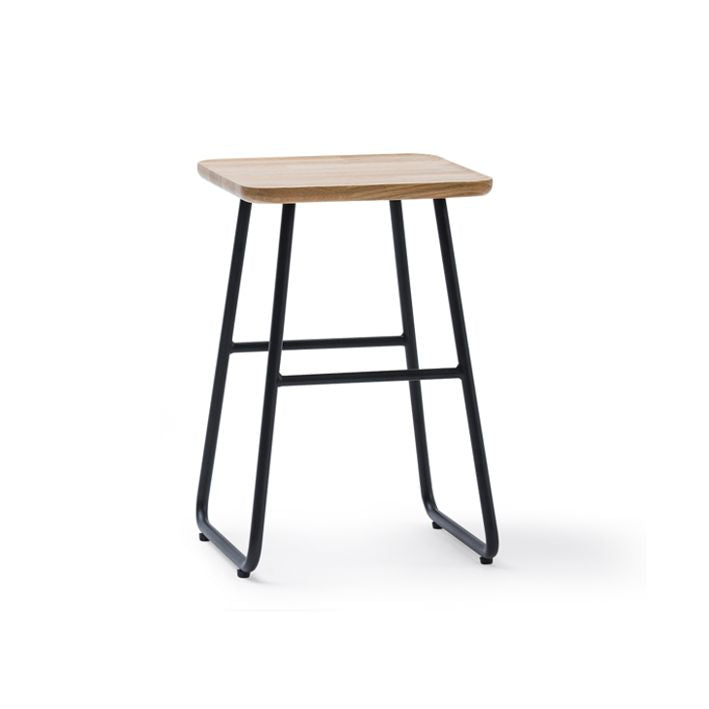 Jensen ADD ON FLOOR -yöpöytä