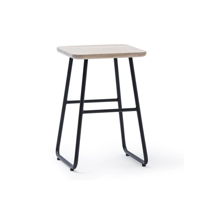 Jensen ADD ON FLOOR -yöpöytä