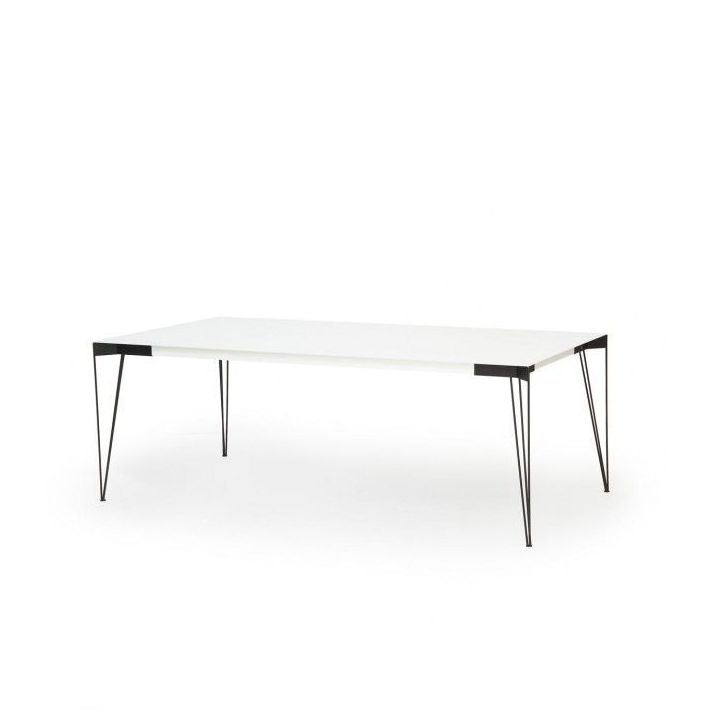 Muurame VIIVA -ruokapöytä