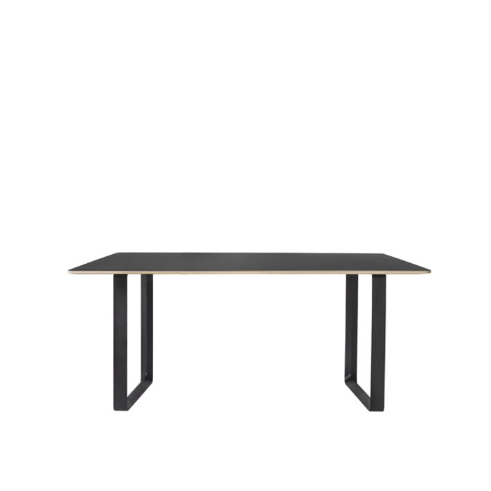 Muuto 70/70 -pöytä