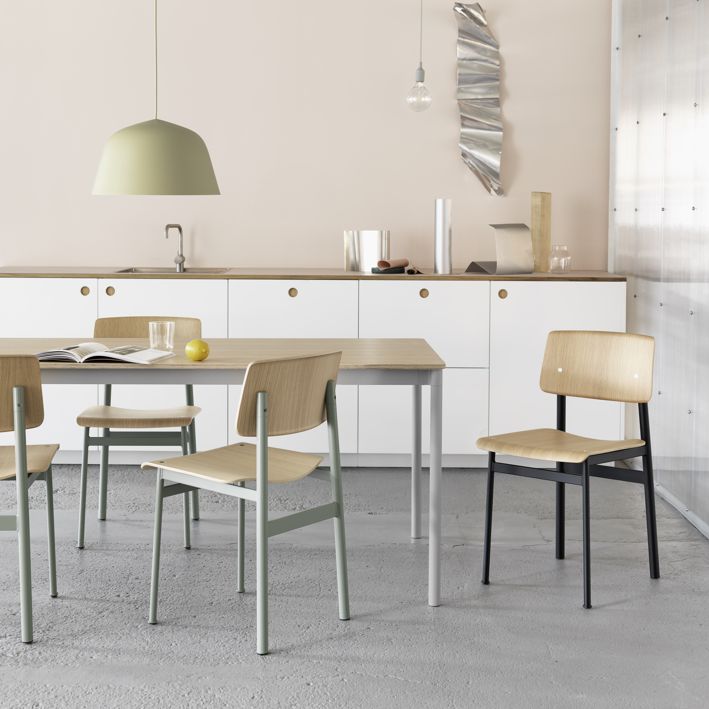 Muuto BASE -pöytä, 140x70 white/plywood/white