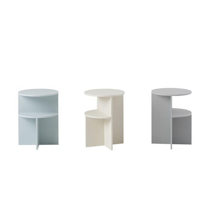 Muuto HALVES -sivupöytä