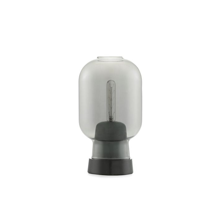 Normann Copenhagen AMP -pöytävalaisin