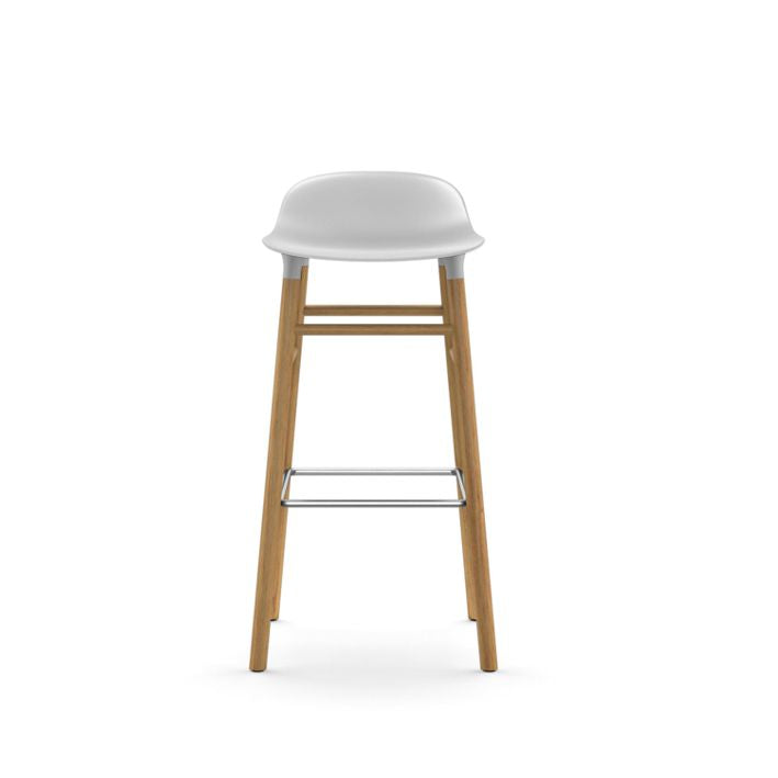 Normann Copenhagen FORM WOOD -baarituoli