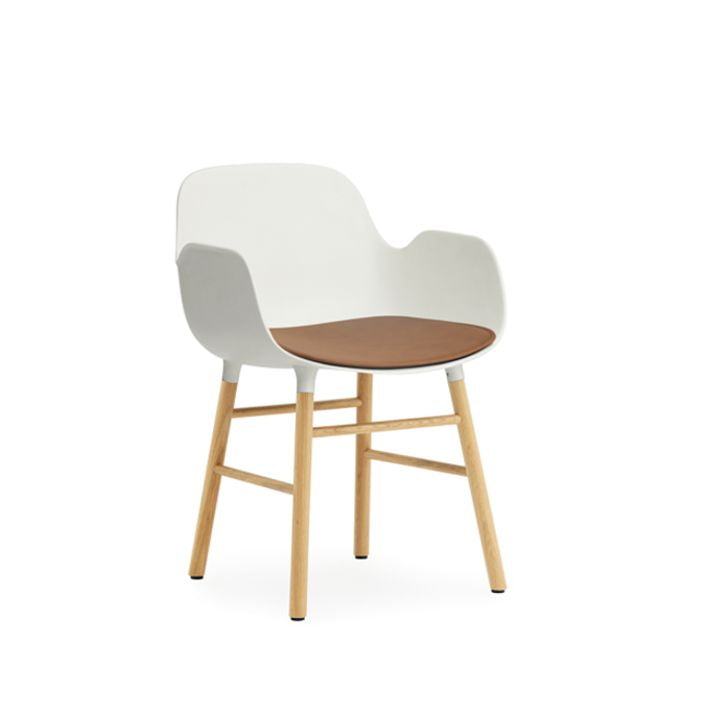 Normann Copenhagen FORM -istuinpehmuste