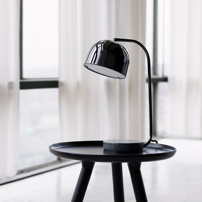 Normann Copenhagen GRANT -pöytävalaisin