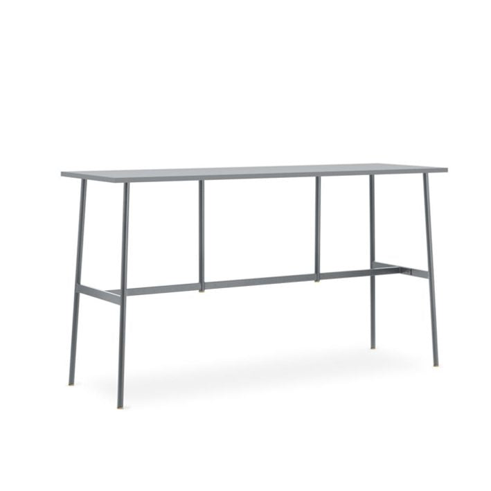 Normann Copenhagen UNION -baaripöytä