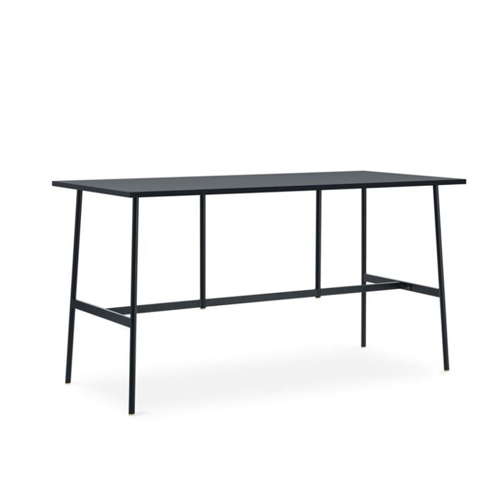Normann Copenhagen UNION -baaripöytä