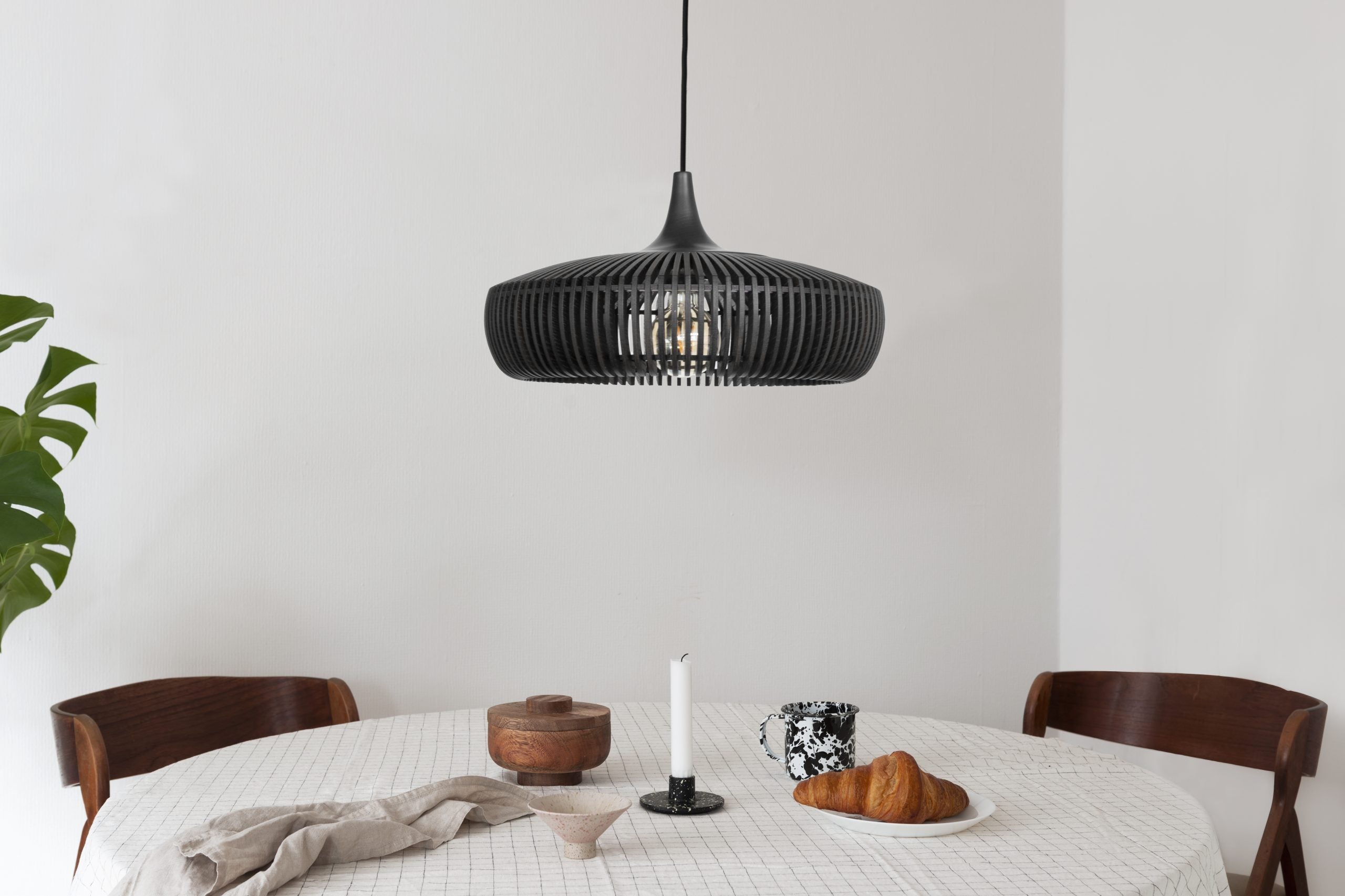 Umage CLAVA DINE WOOD -varjostin
