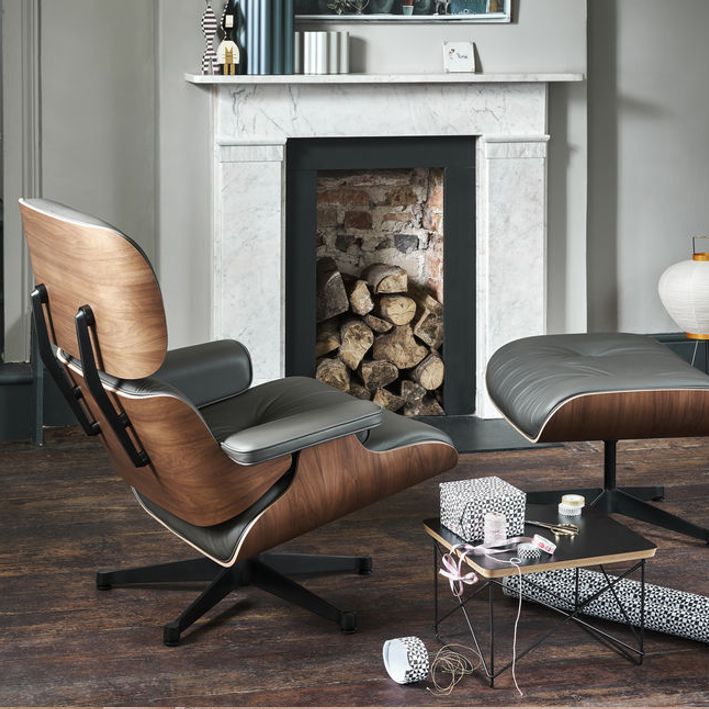 Vitra EAMES LOUNGE -rahi, walnut, black pigmented