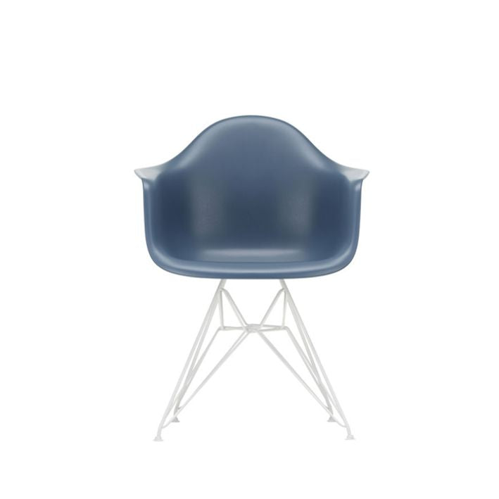 Vitra DAR -käsinojatuoli