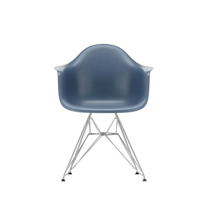 Vitra DAR -käsinojatuoli