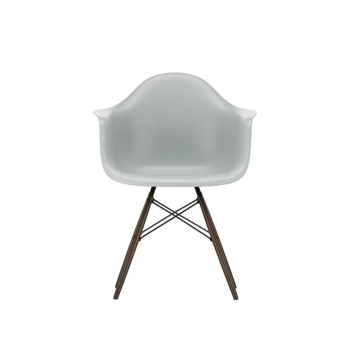 Vitra DAW-käsinojatuoli