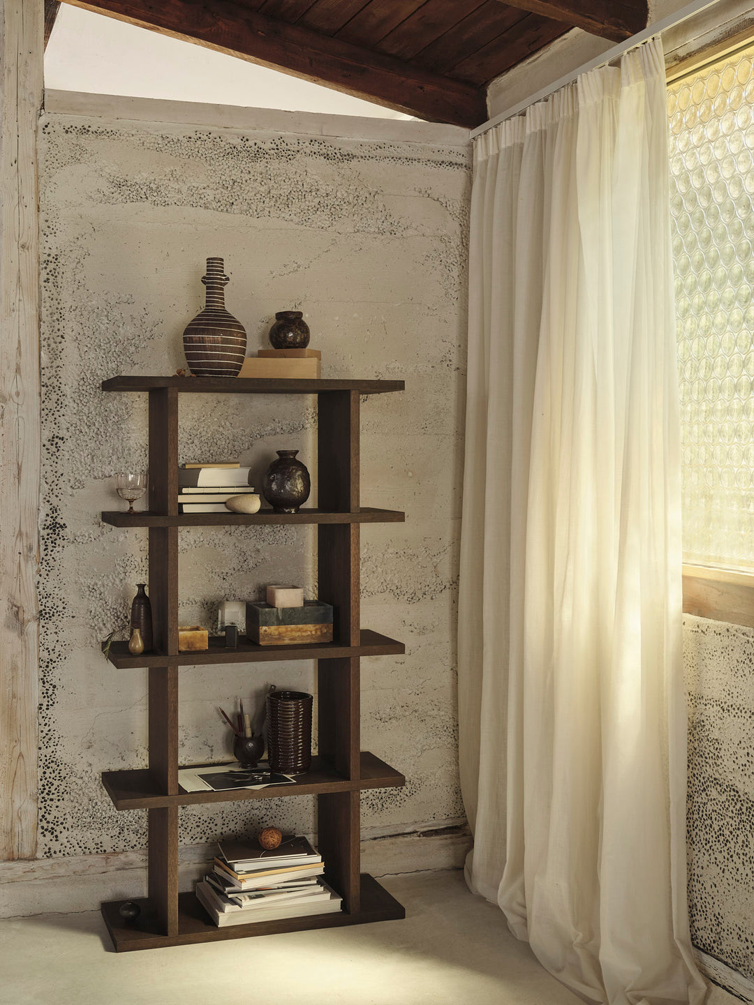 Ferm Living KONA 1x4 -kirjahylly