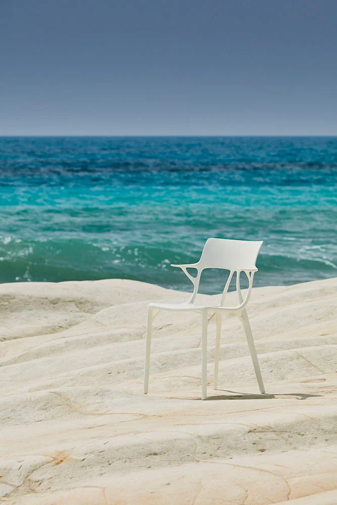 Kartell A.I. -tuoli