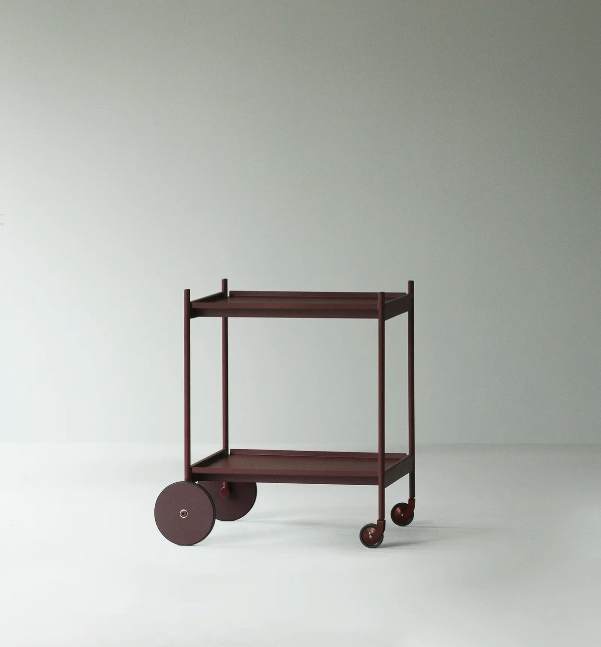 Normann Copenhagen RUL -tarjoiluvaunu