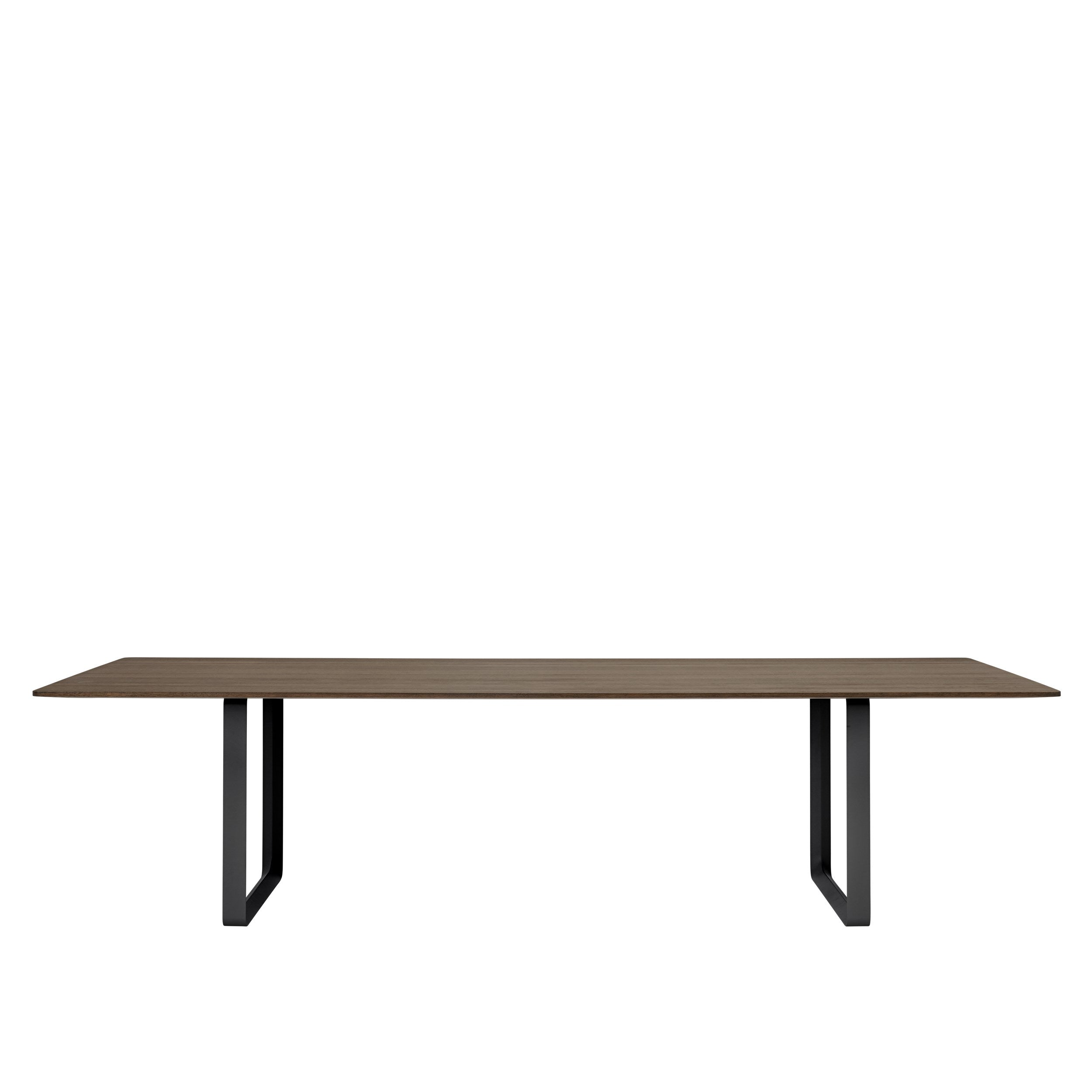 Muuto 70/70 -pöytä, solid oak