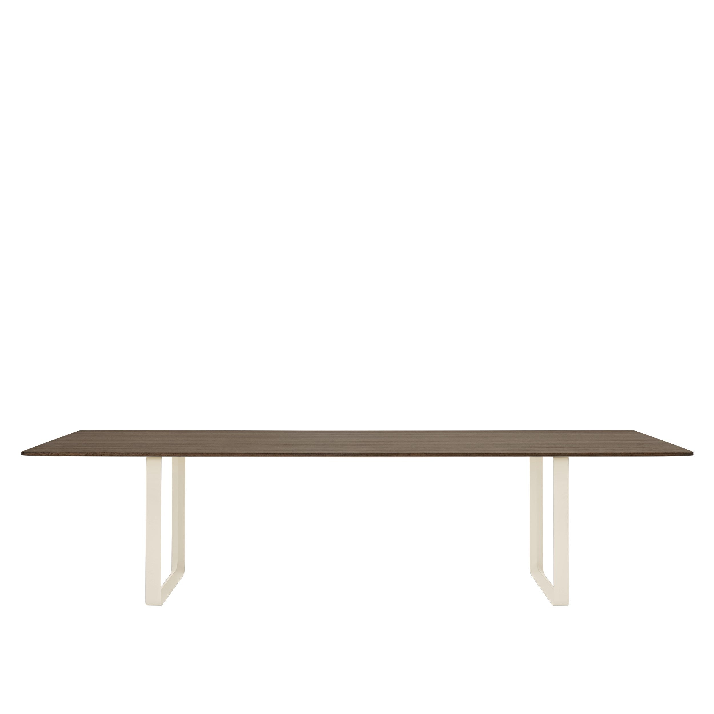 Muuto 70/70 -pöytä, solid oak