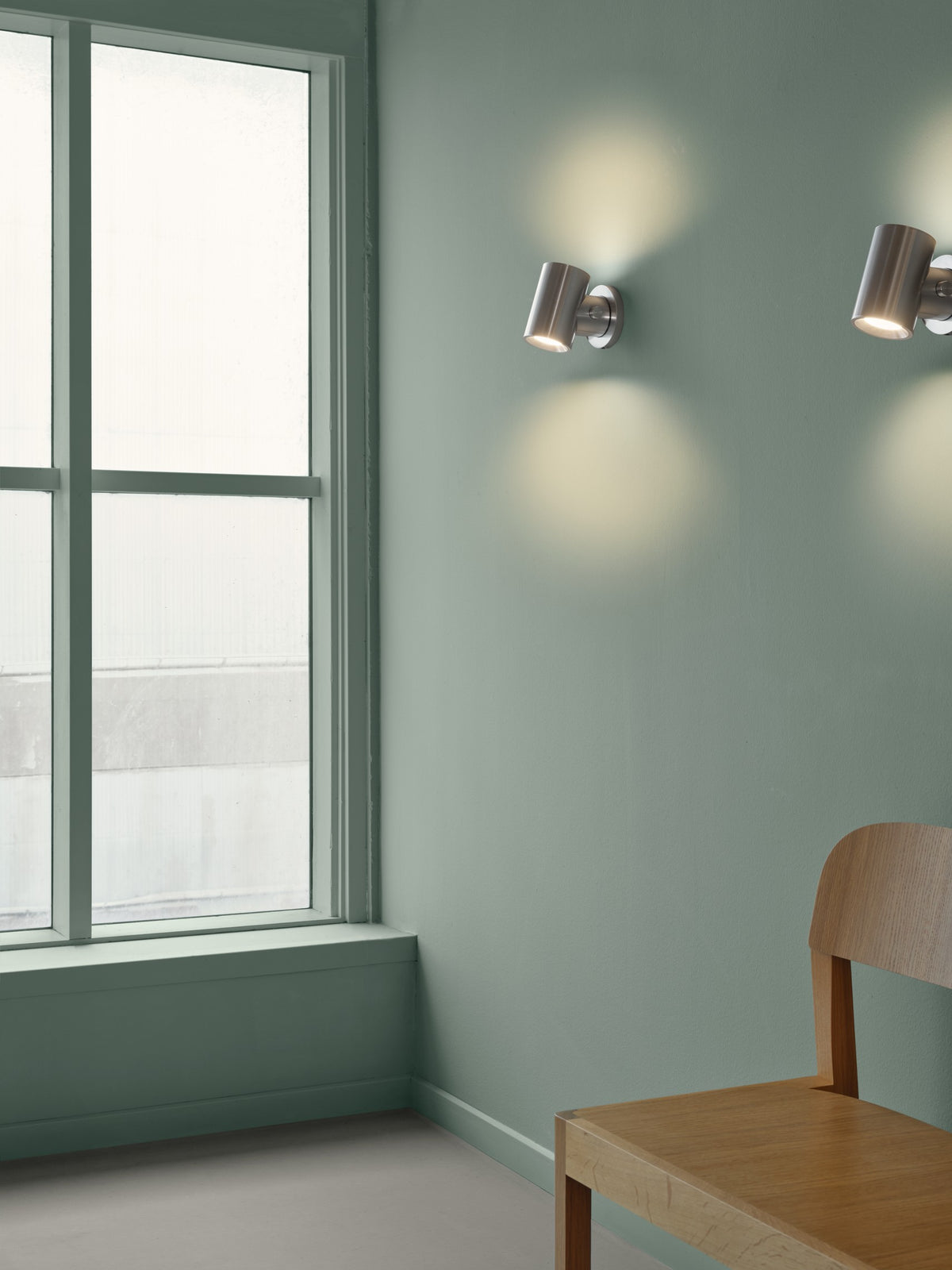 Muuto BEAM -seinävalaisin