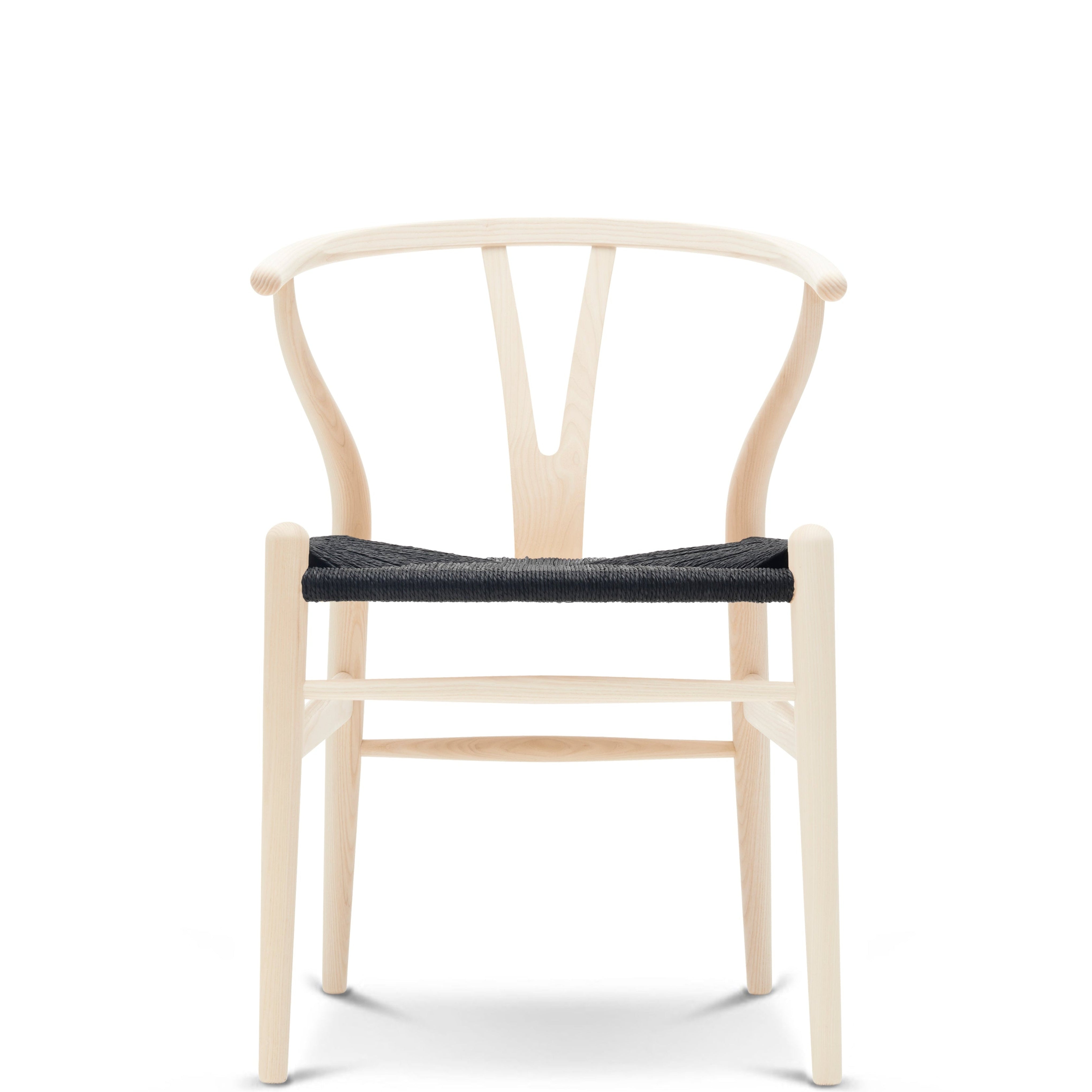 Carl Hansen CH24 Wishbone -tuoli