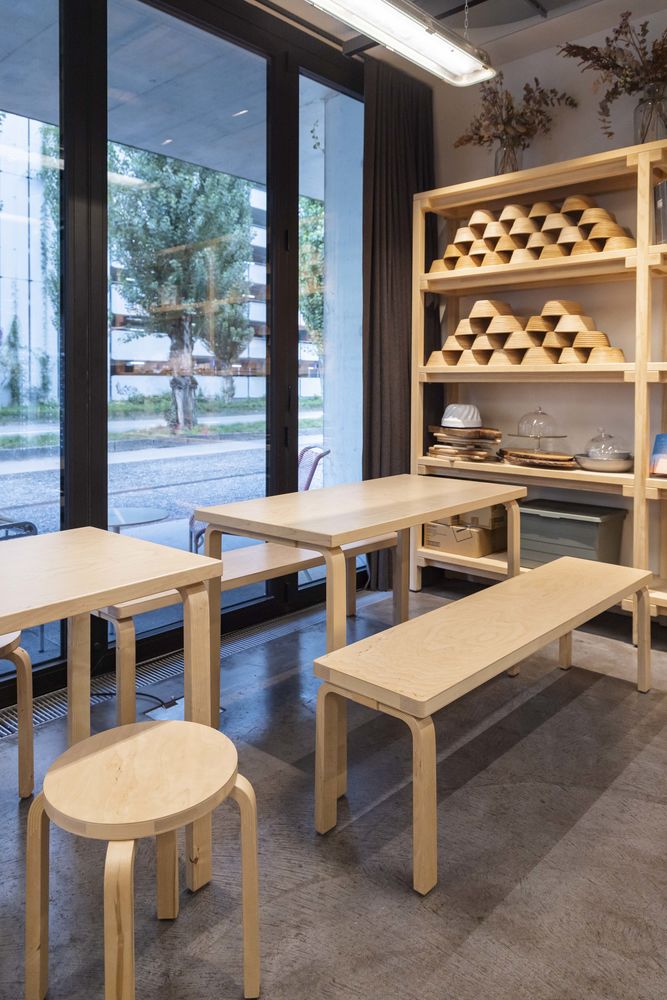 Artek E60 VILLI -jakkara