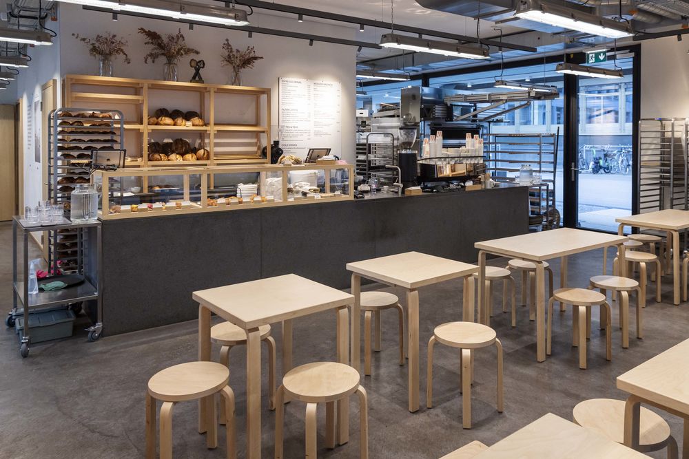 Artek E60 VILLI -jakkara