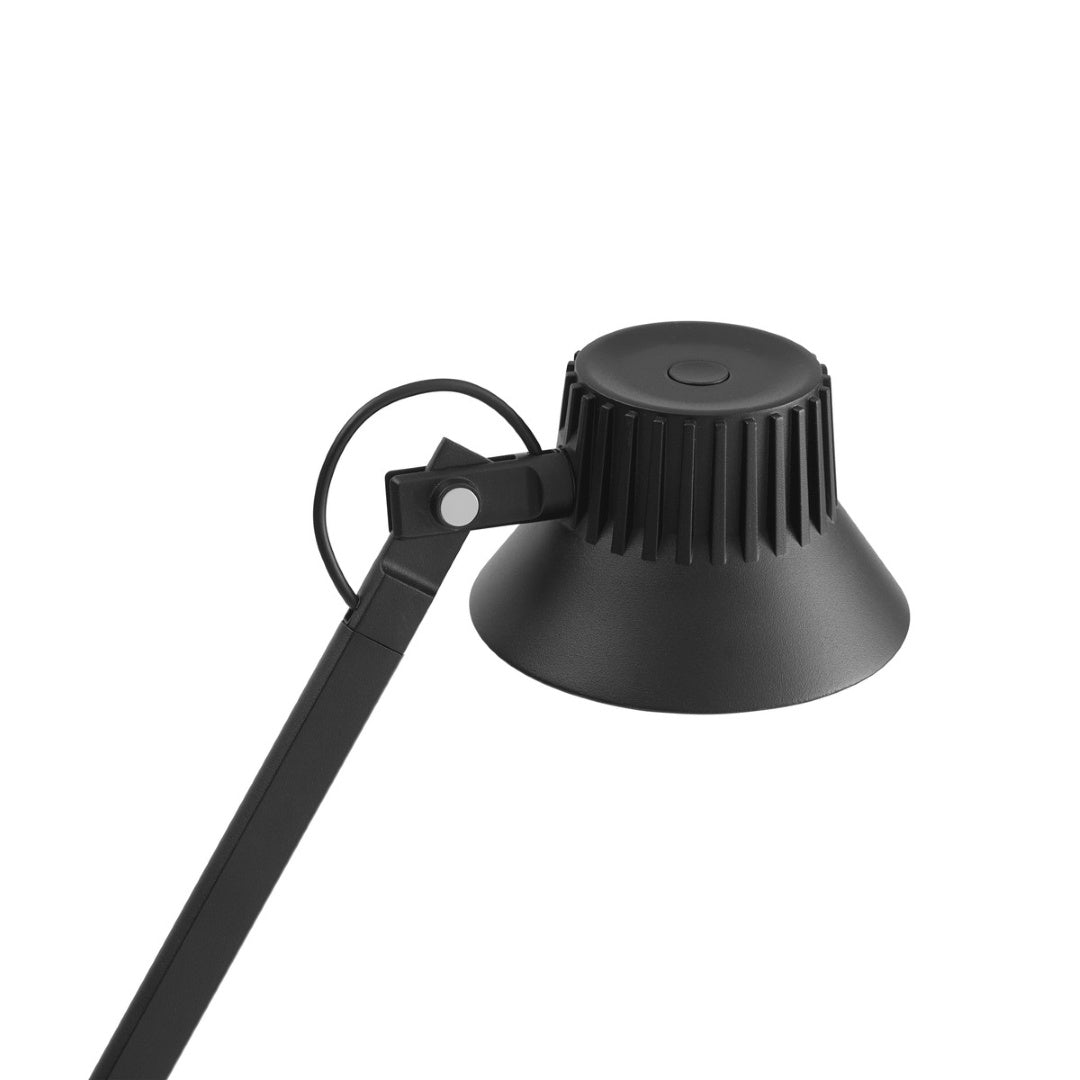 Muuto DEDICATE -lattiavalaisin