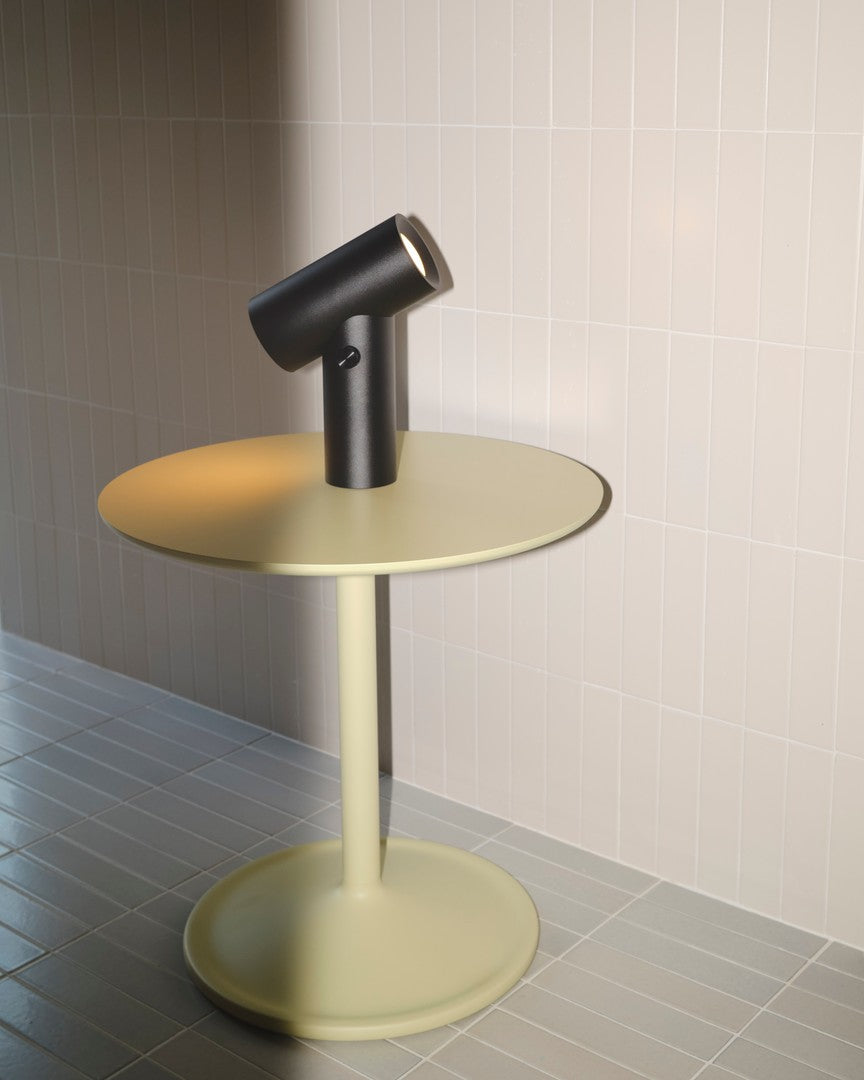 Muuto BEAM PORTABLE -valaisin