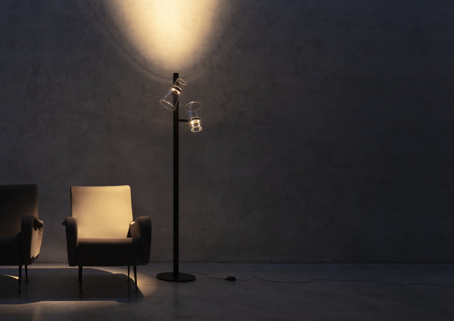 Flos NOCTURNE -lattiavalaisin