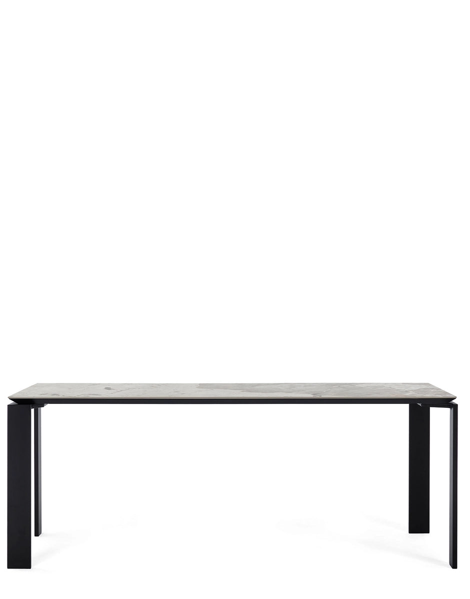 Kartell FOUR CERAMIC -pöytä