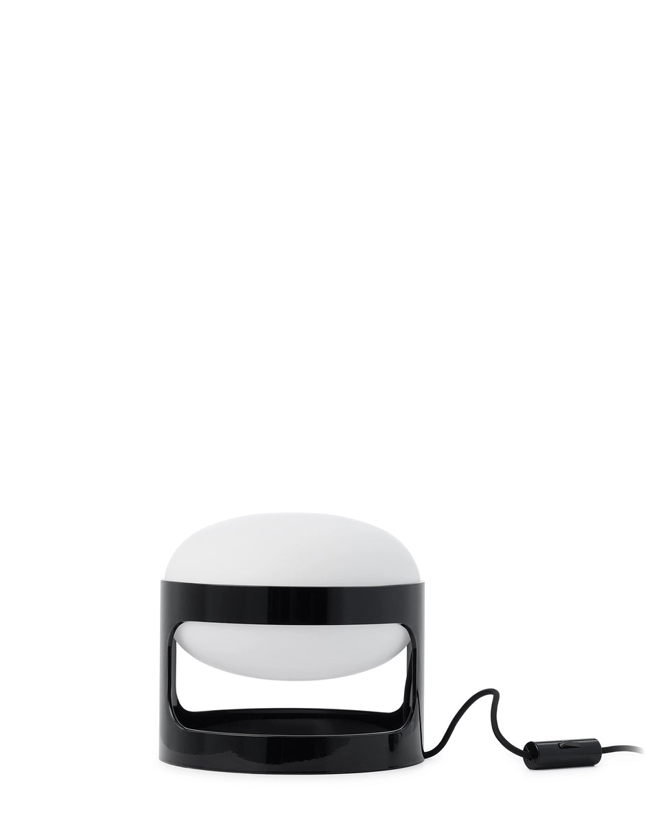 Kartell KD28 -pöytävalaisin
