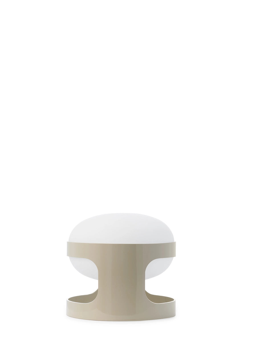 Kartell KD28 -pöytävalaisin