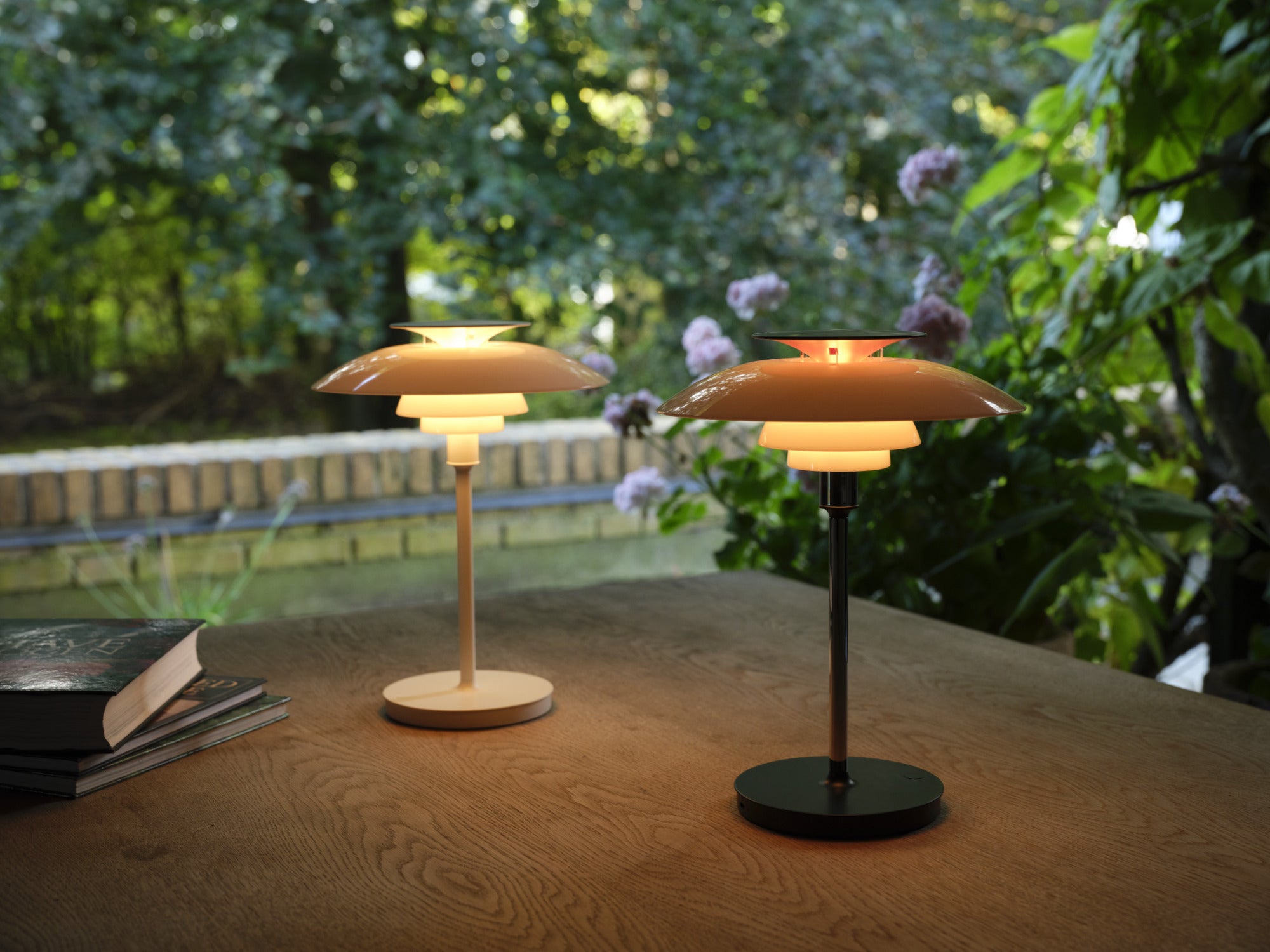 Louis Poulsen PH 80 PORTABLE -ladattava valaisin