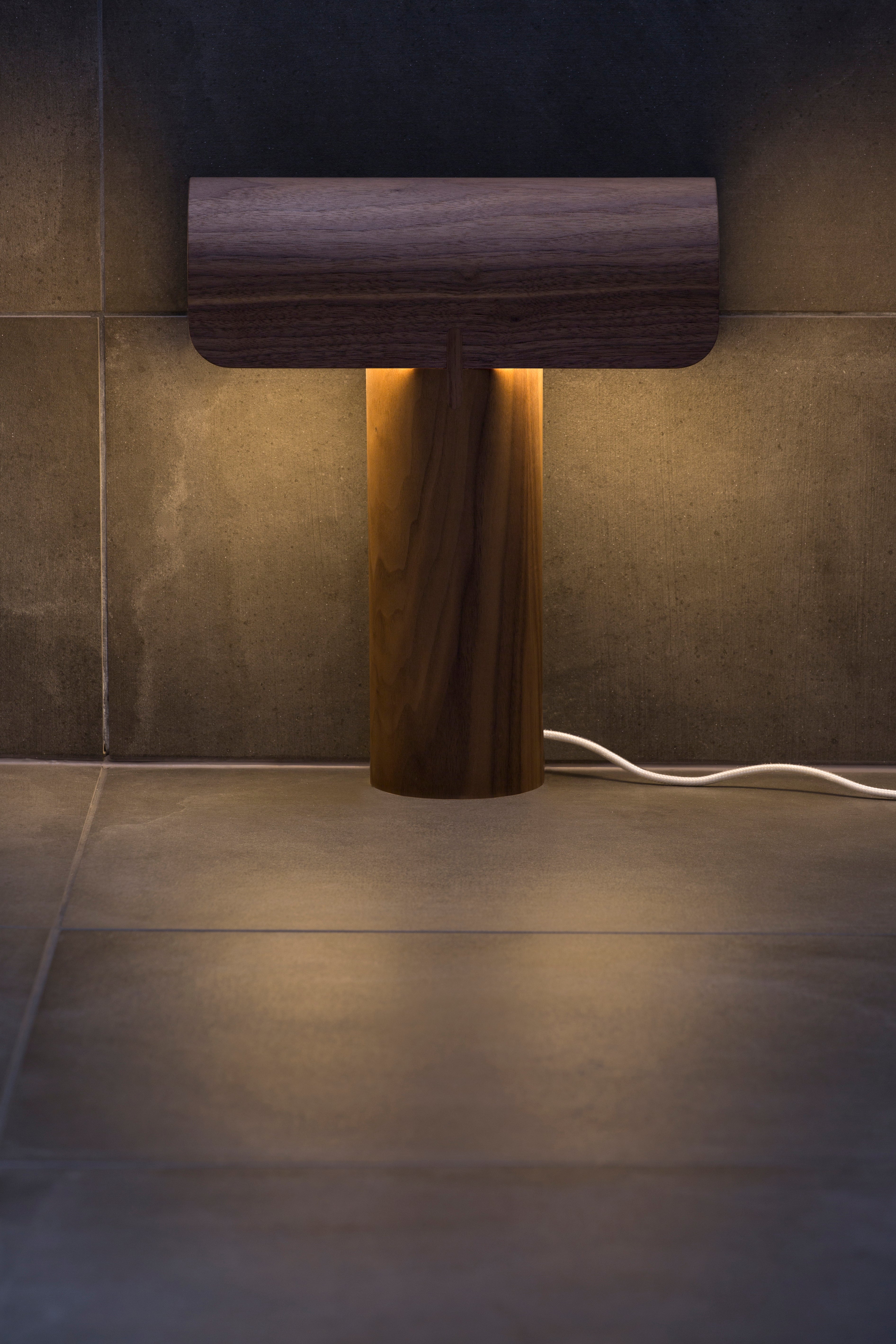 Secto TEELO 8020 -pöytävalaisin