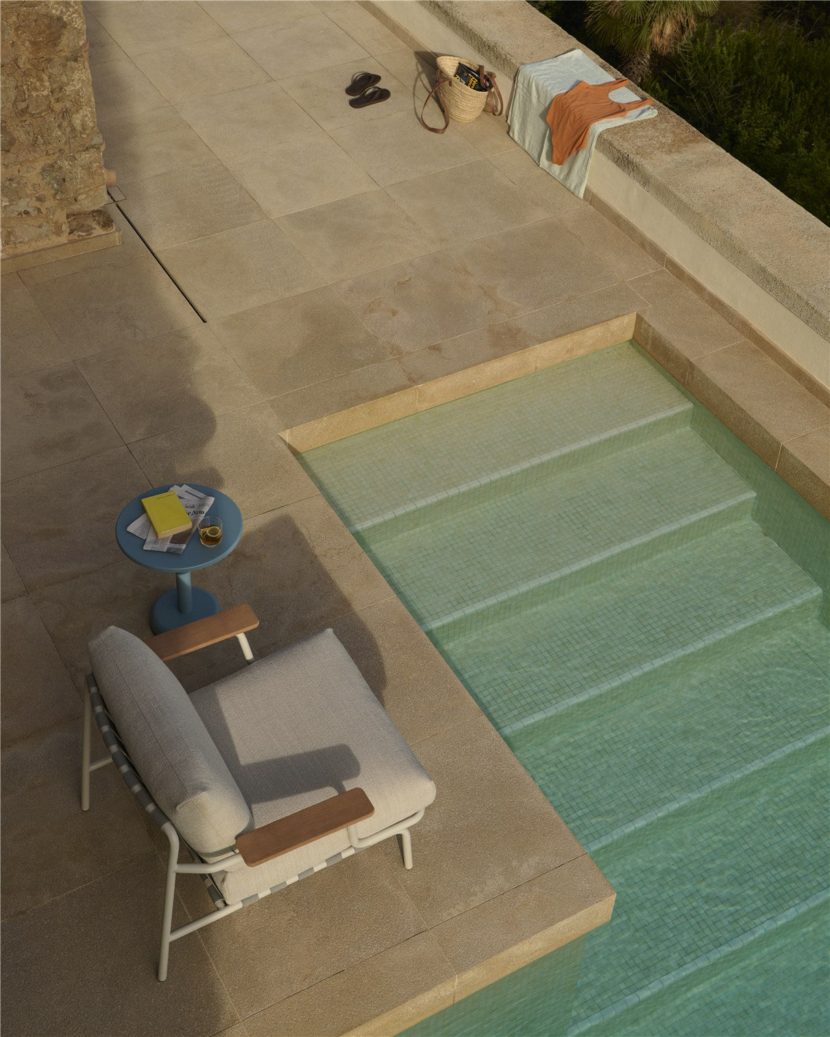Muuto SETTLE LOUNGE -tuoli