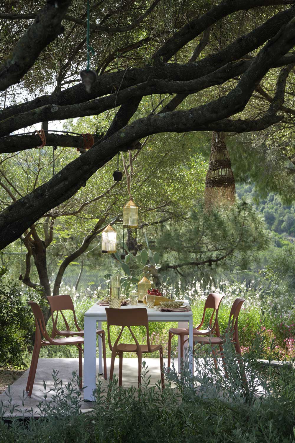 Kartell A.I. LITE -tuoli