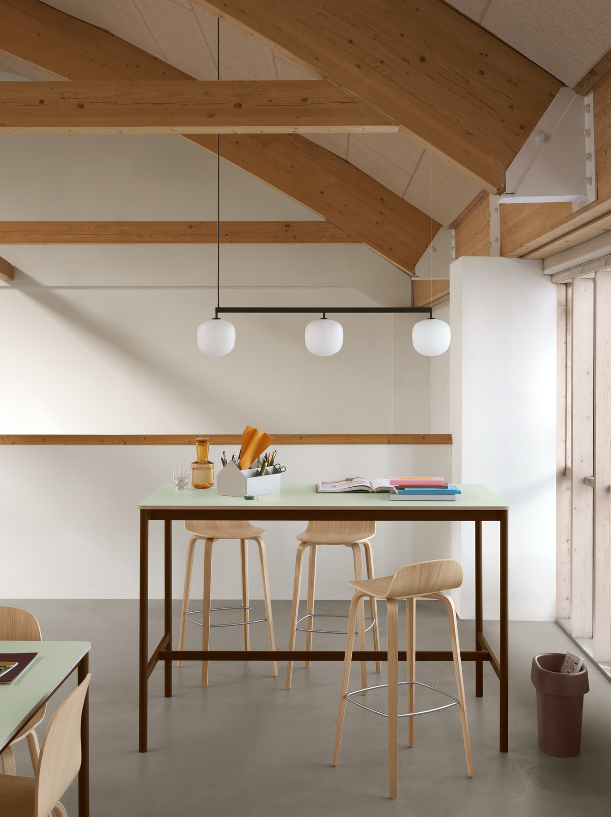 Muuto RIME RAIL -valaisin