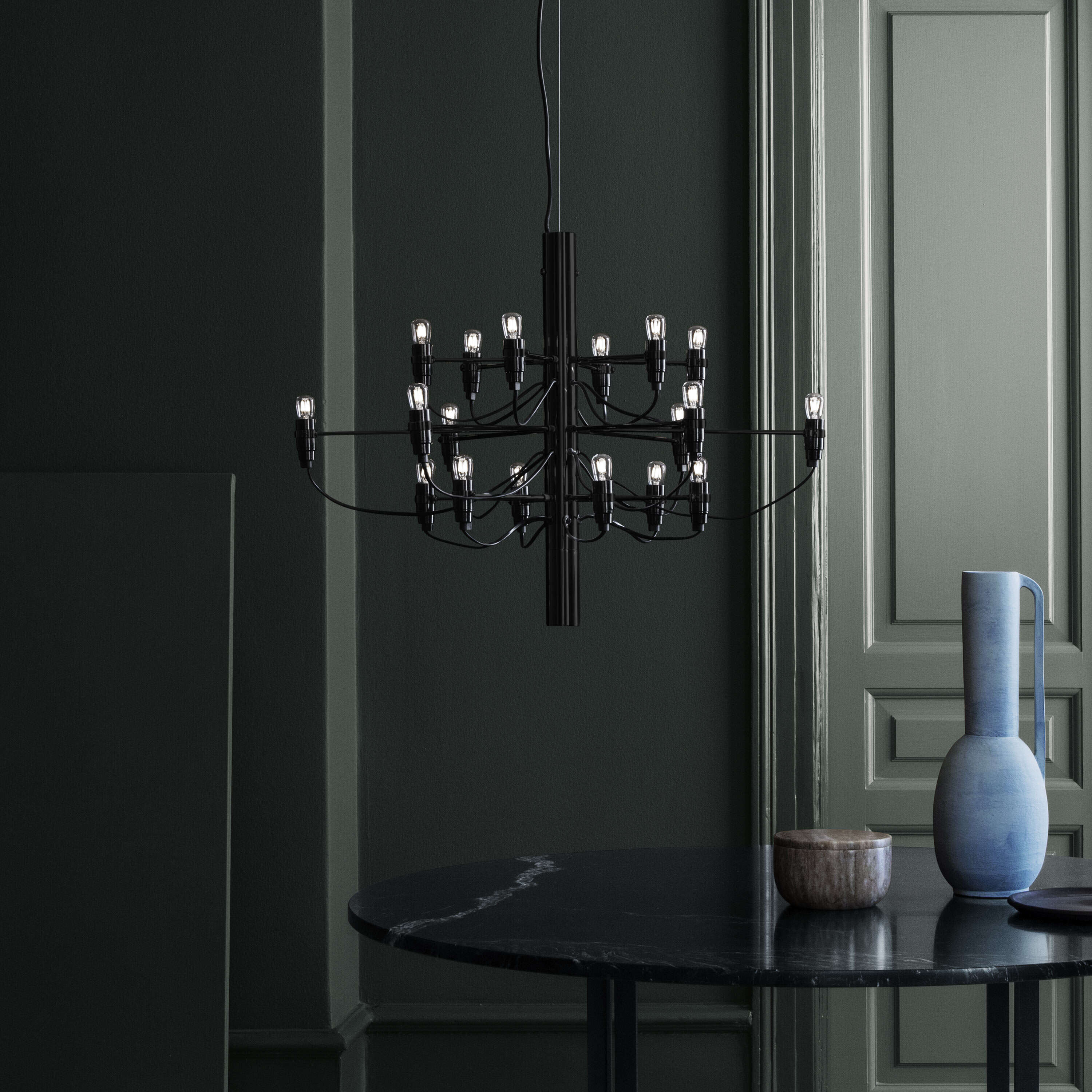 Flos 2097/18 -riippuvalaisin