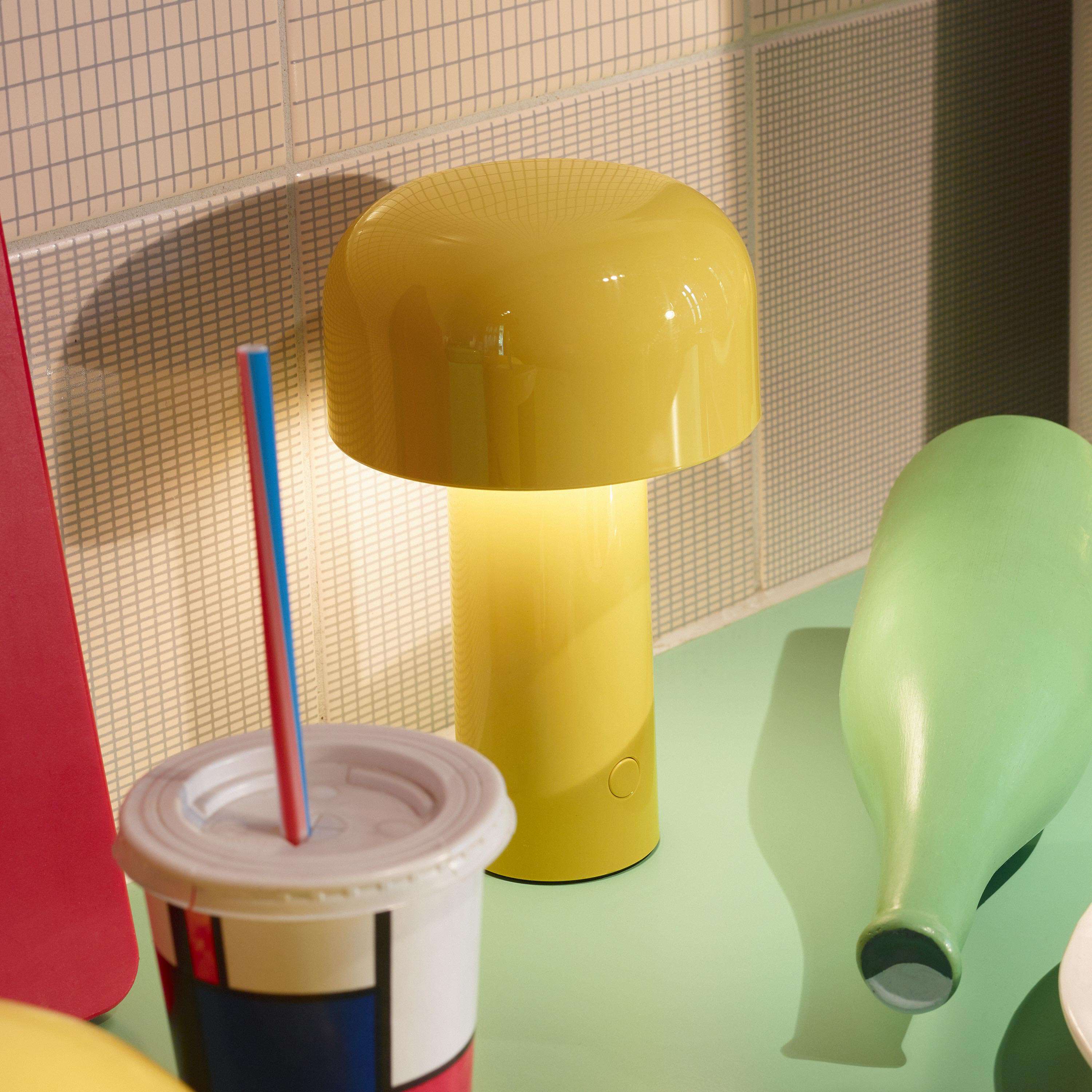 Flos BELLHOP  -pöytävalaisin