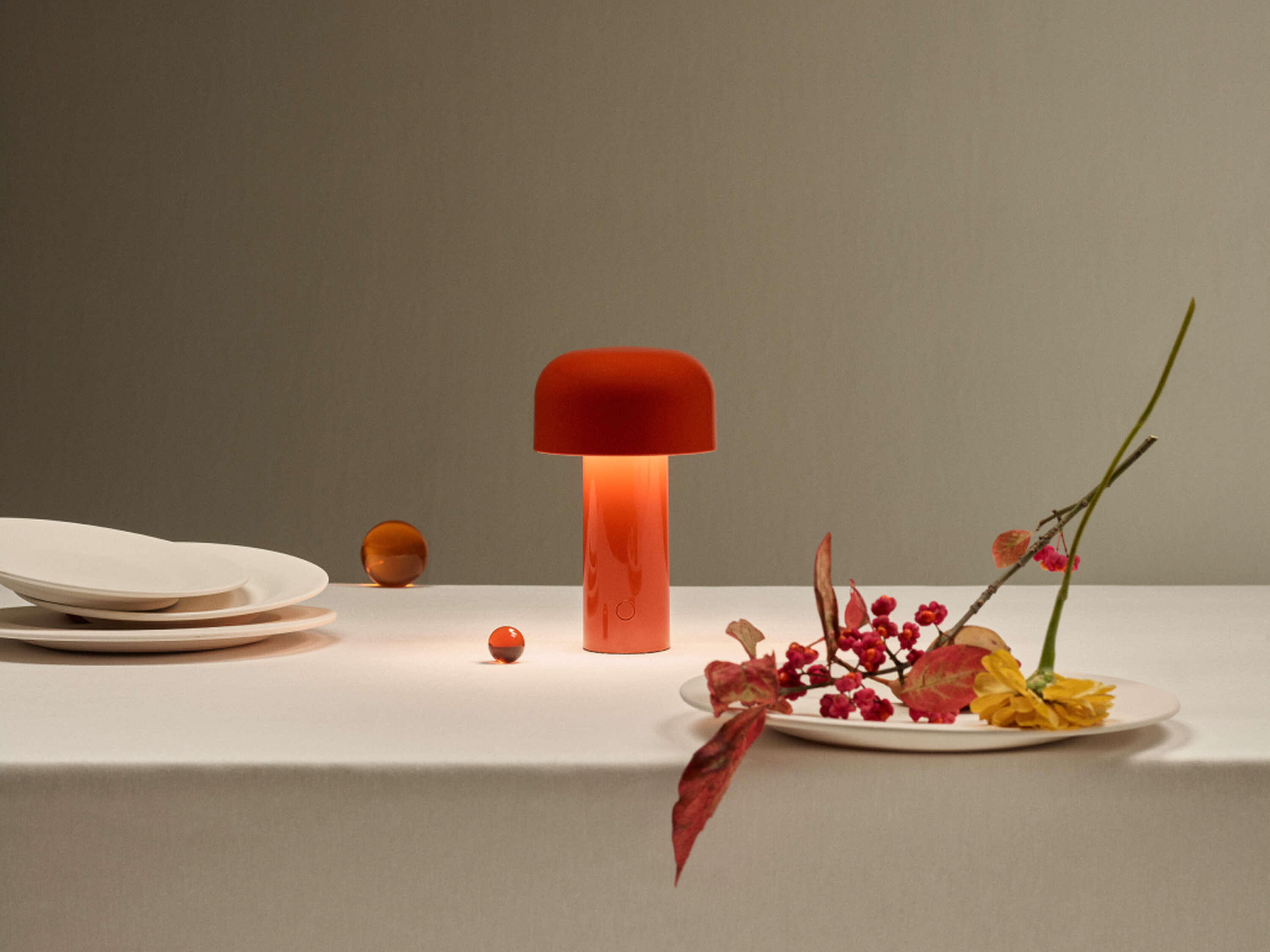 Flos BELLHOP  -pöytävalaisin