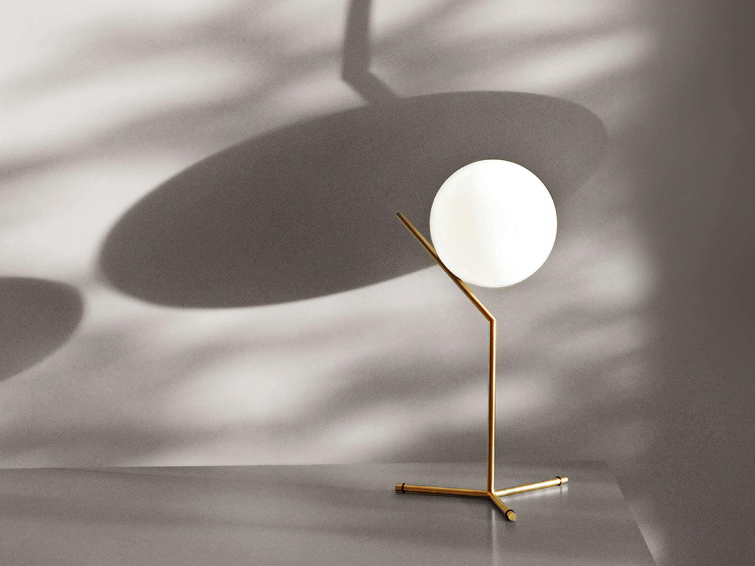 Flos IC T1 HIGH -pöytävalaisin