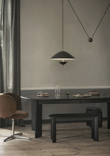 Ferm Living BEVEL Ø117 cm-217 cm -pöytä