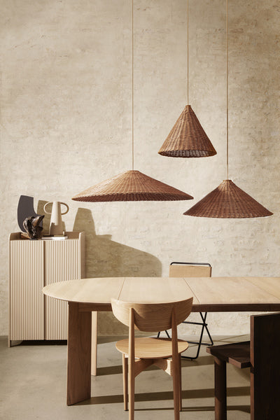 Ferm Living BEVEL Ø117 cm-217 cm -pöytä