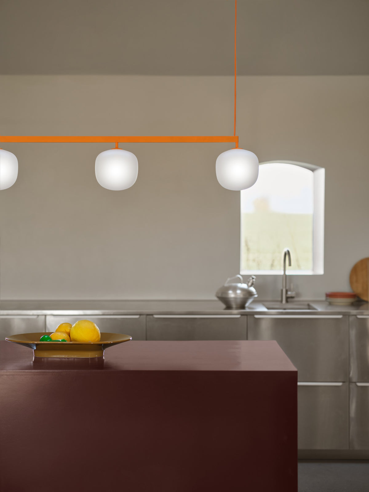 Muuto RIME RAIL -valaisin