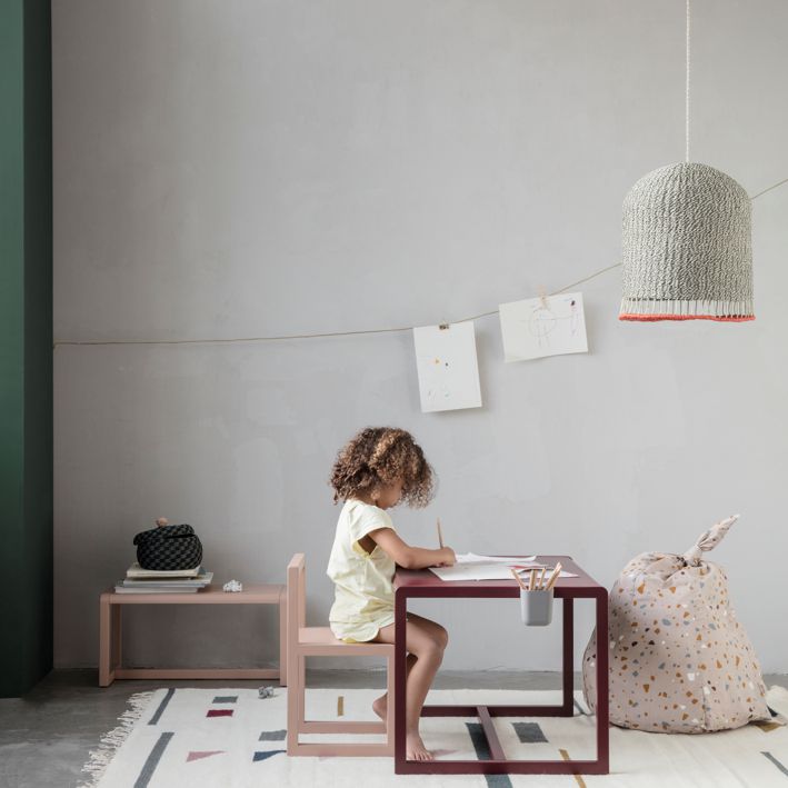Ferm Living LITTLE ARCHITECT -pöytä