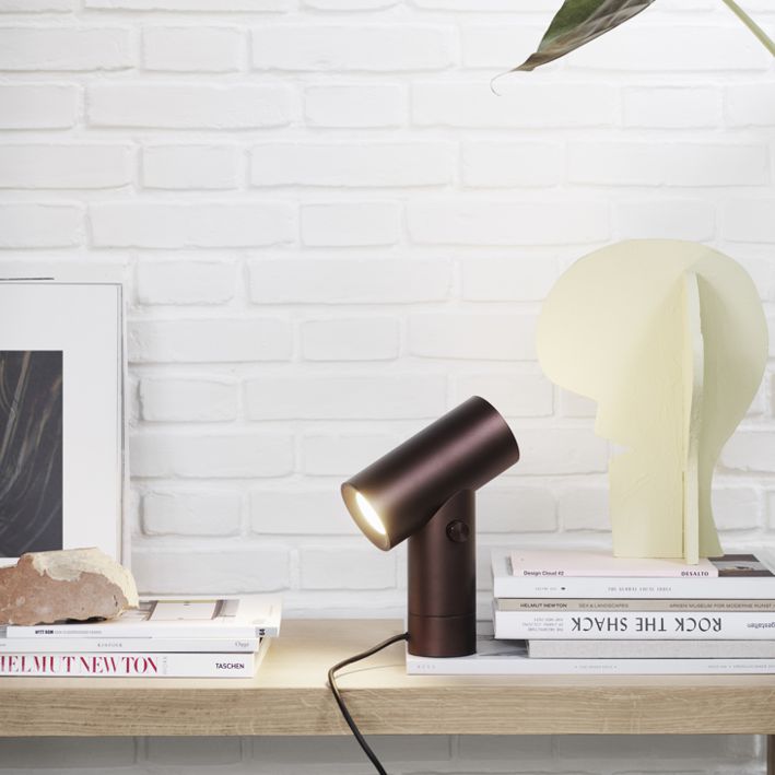 Muuto BEAM -pöytävalaisin